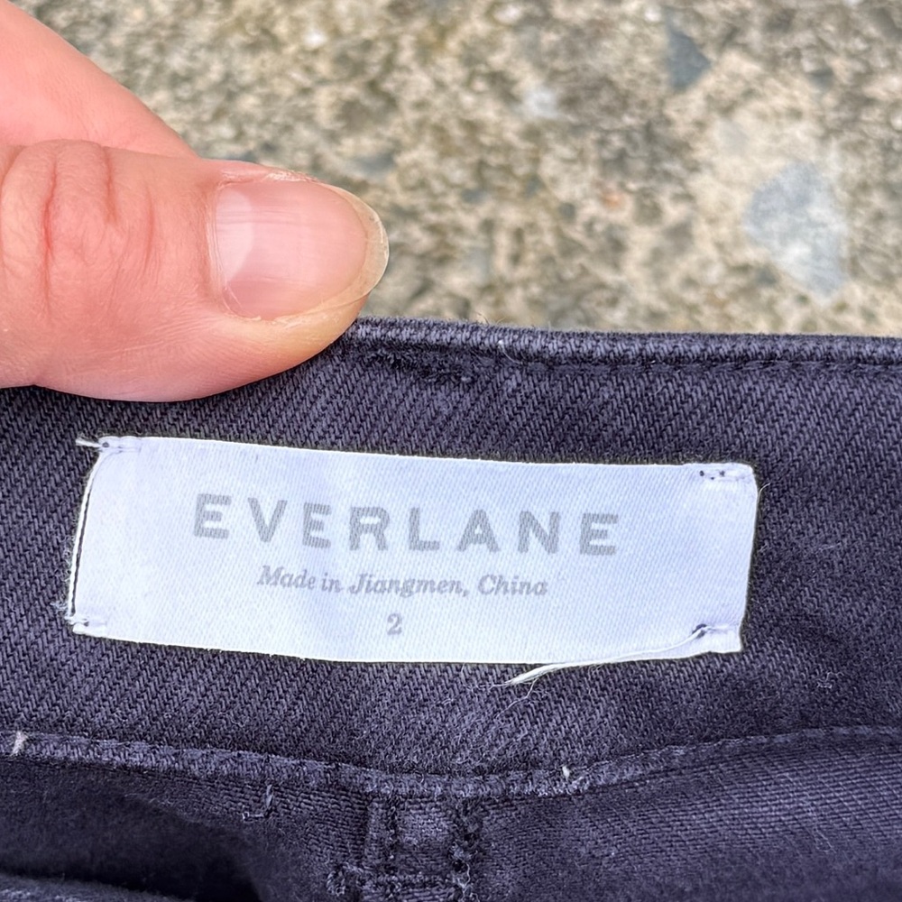 Everlane The Utility Straight-Leg Pants in Gorgeous Navy Color - Picture 6 of 14